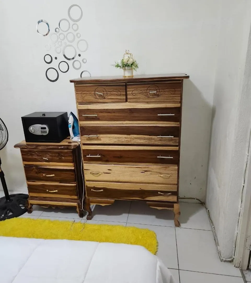 Apartamento Chic Vybz Deluxe Kingston